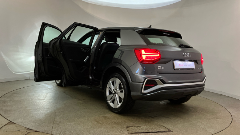 Audi Q2 35 TFSI S Line 5dr S Tronic Petrol Estate